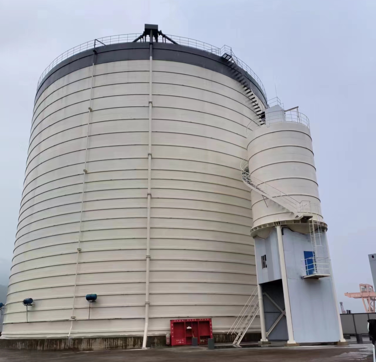 汤旺河10万吨水泥钢板库